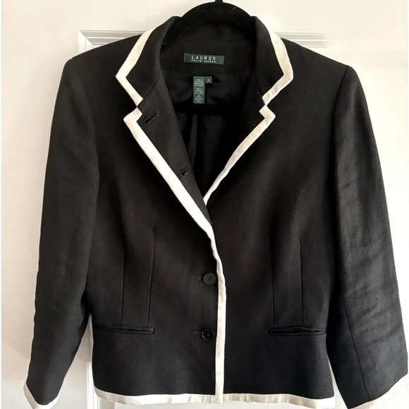 Linen Ralph Lauren Blazer, size 6. - Picture 1 of 5
